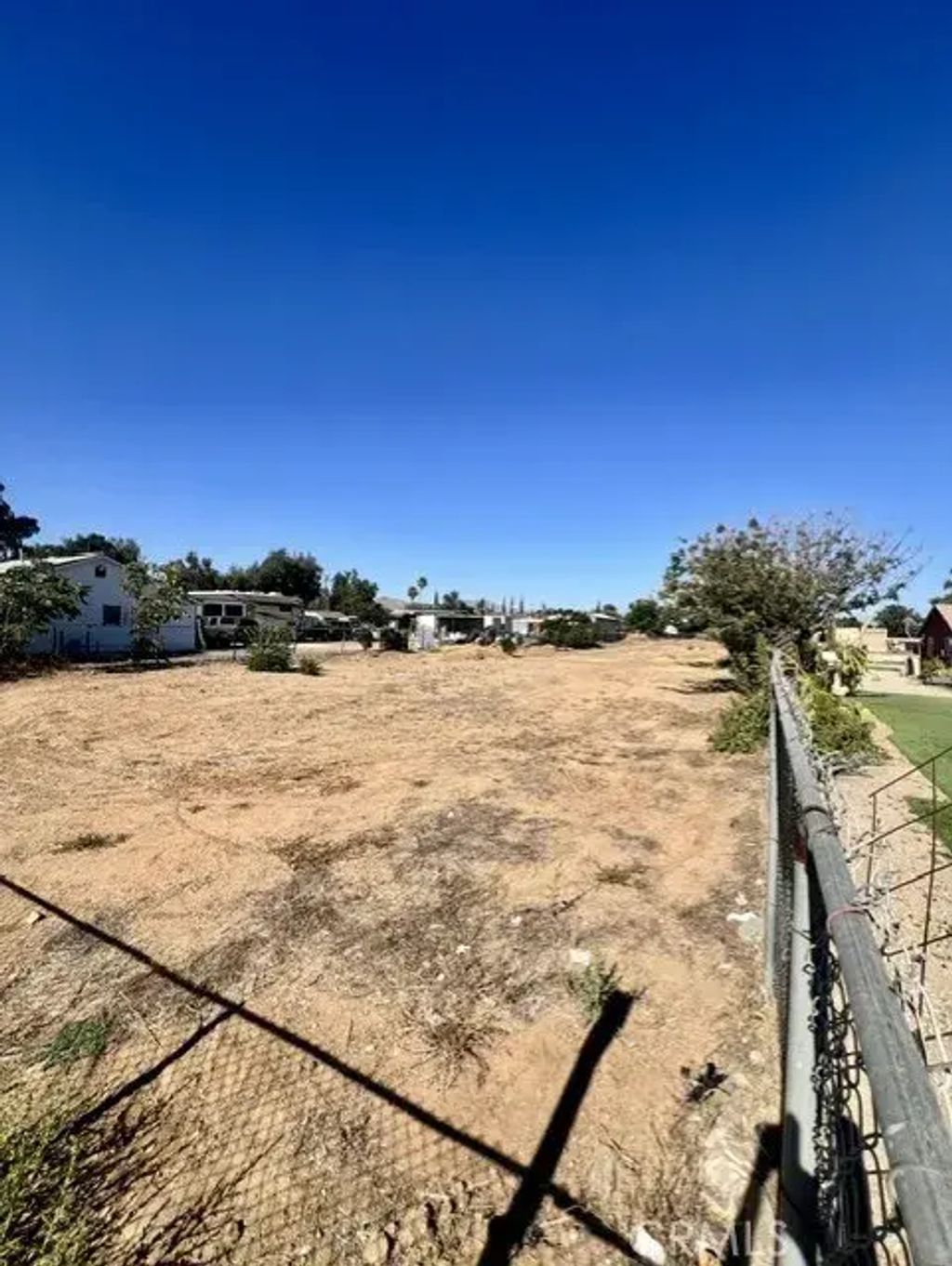 Etiwanda, Jurupa Valley