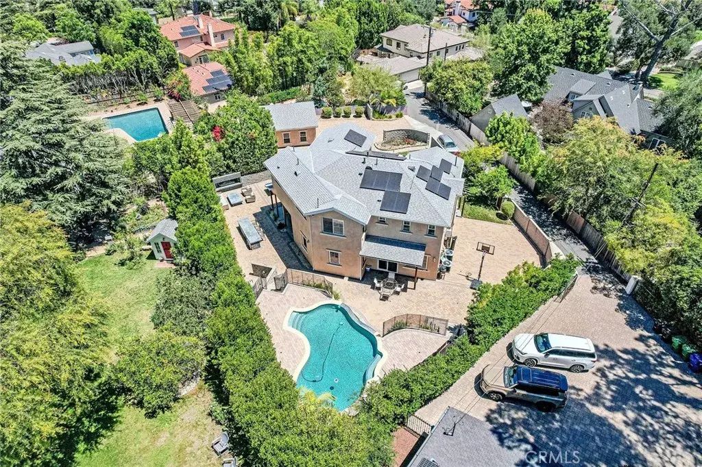 1217 Olive, La Canada Flintridge