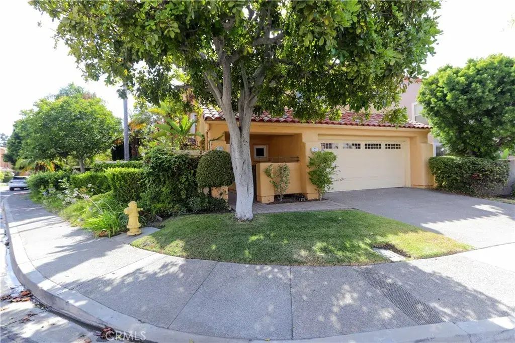 2 Cordoba, Irvine