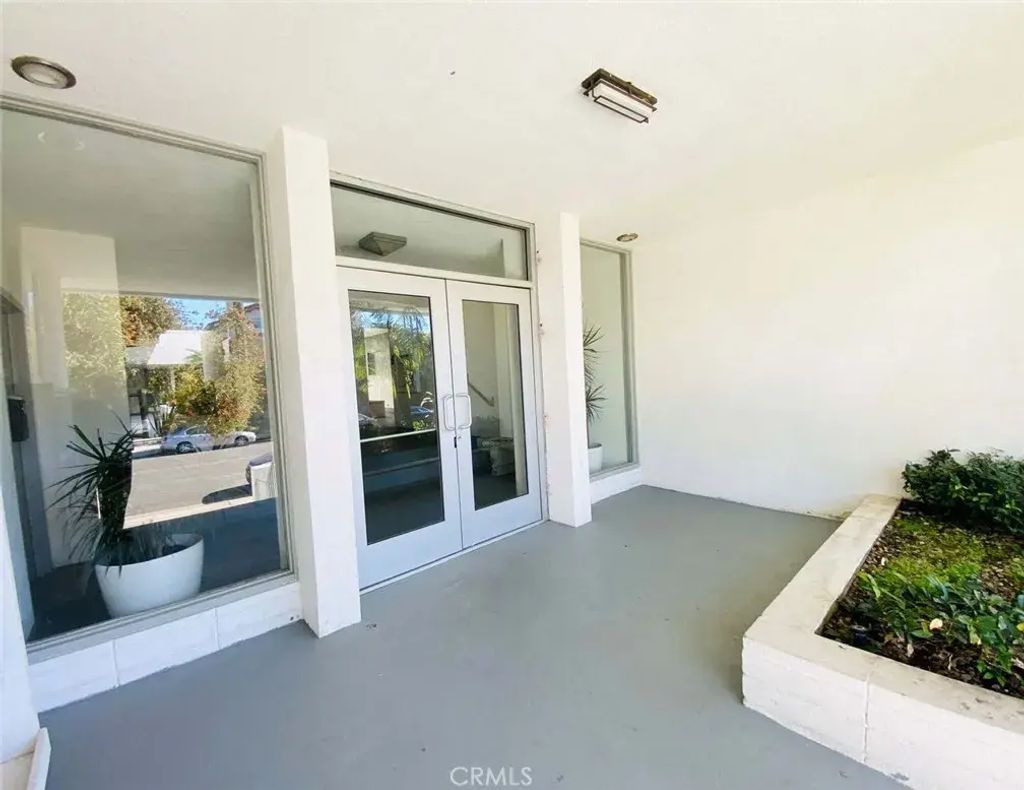 1033 3rd Street 209, Santa Monica
