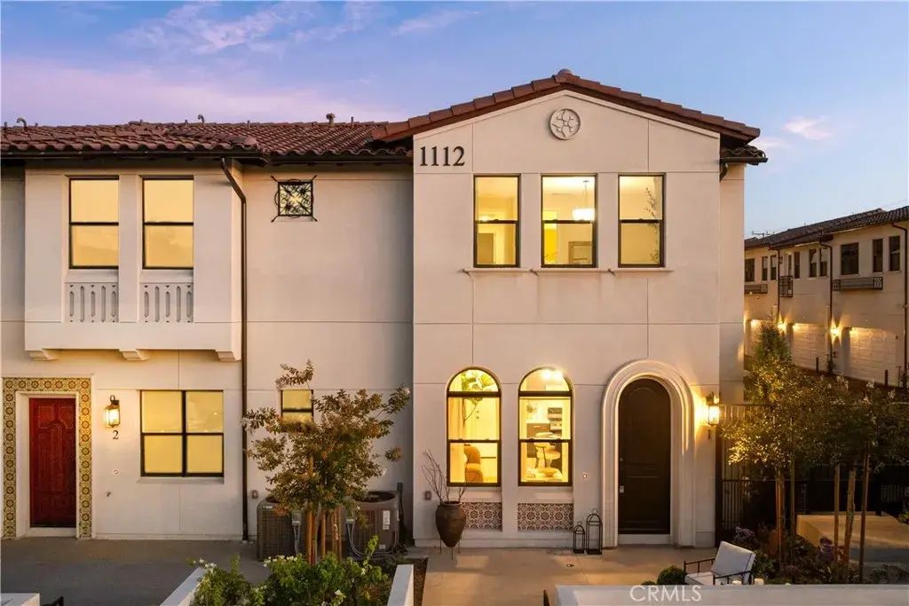 200 N New Avenue 4, Monterey Park