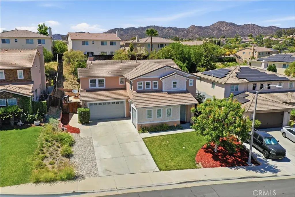 40740 Clancy Court, Murrieta