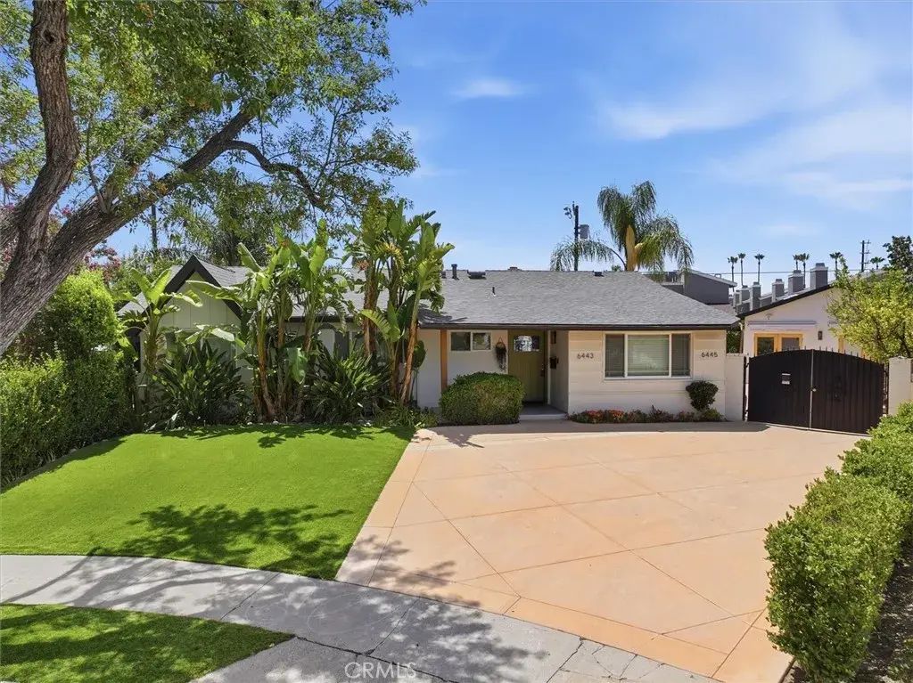 6443 Gross Avenue, West Hills