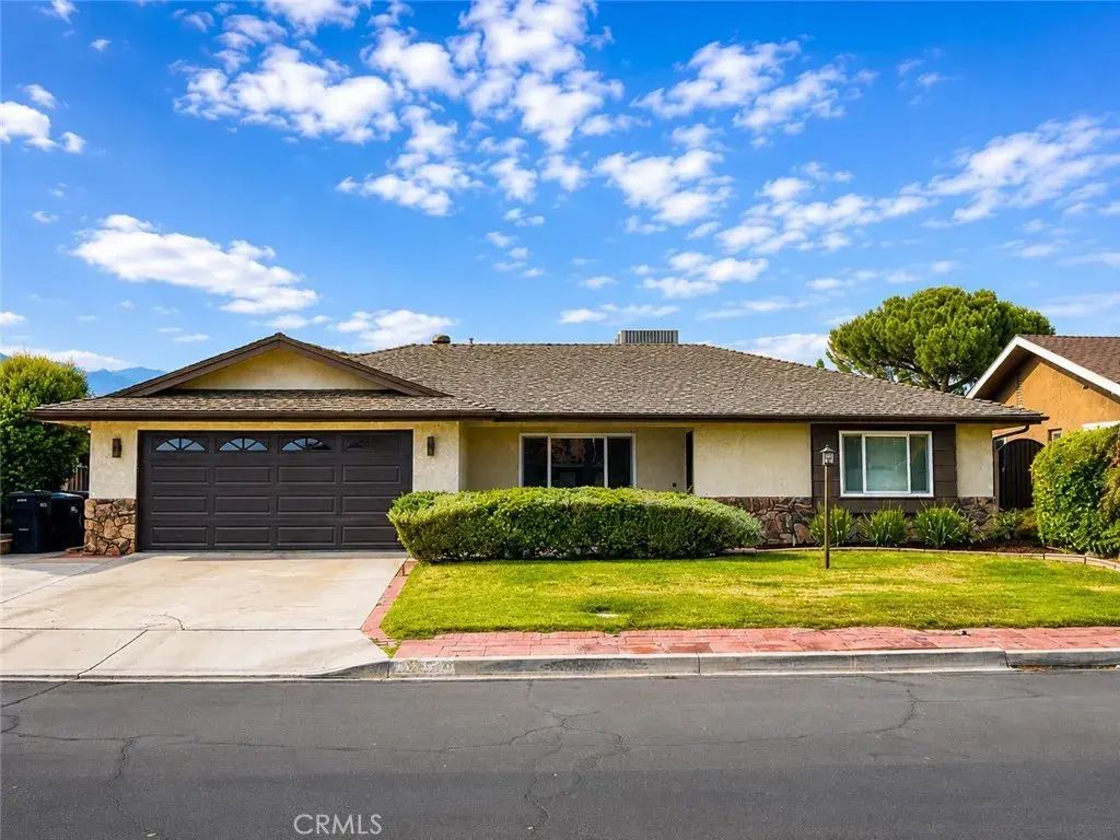 25436 Auld, Hemet