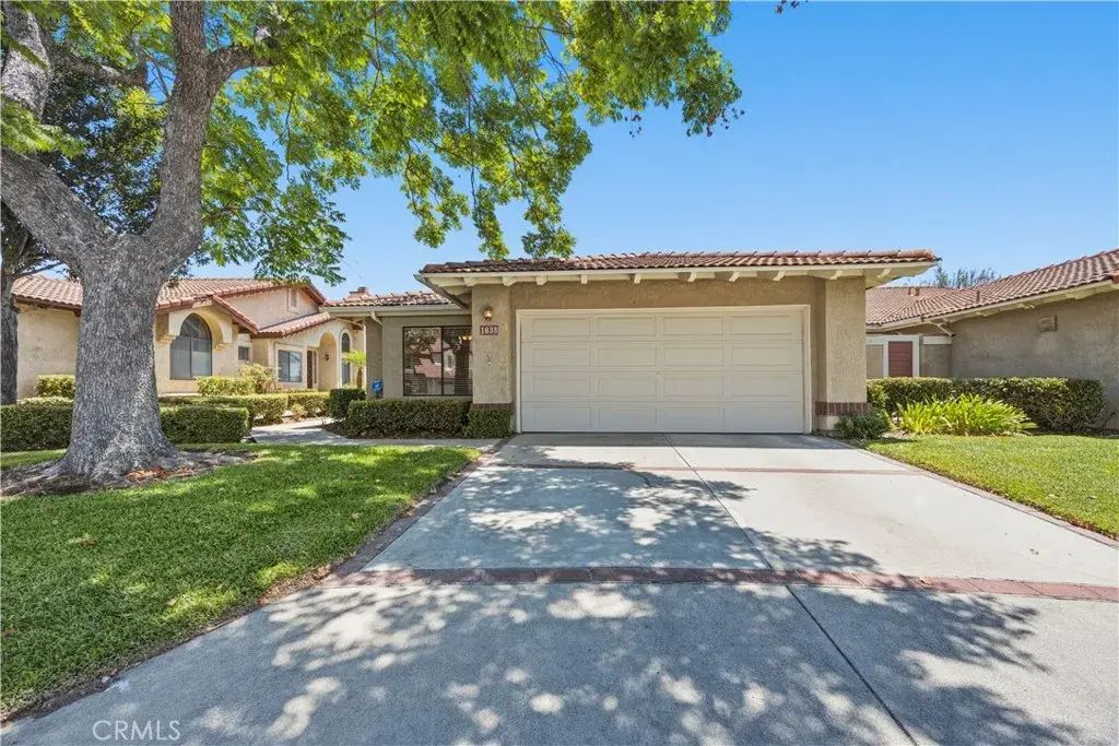 1638 Via Estrella, Pomona