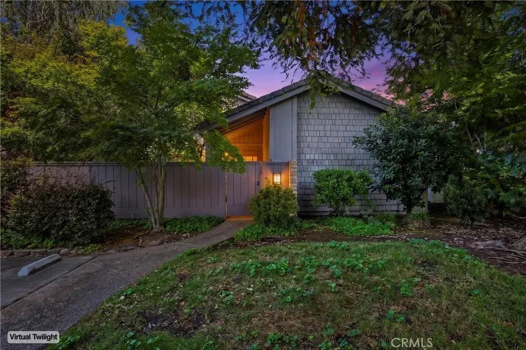 28 Pebblewood Pines, Chico