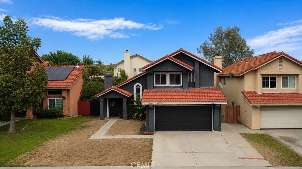 24582 New Haven, Murrieta