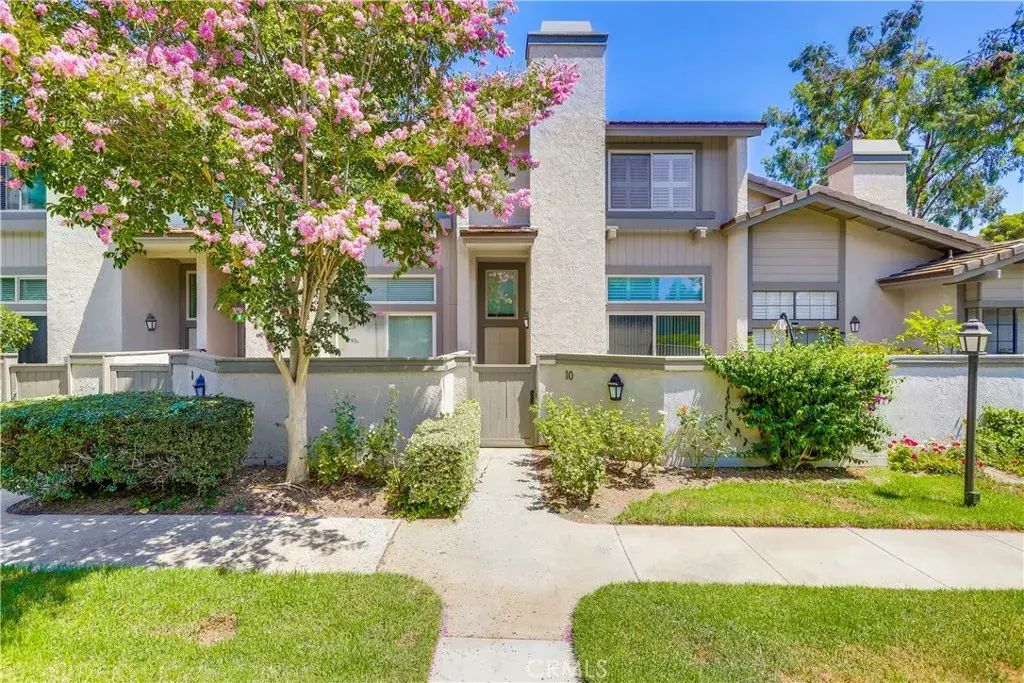 10 Stardust 8, Irvine