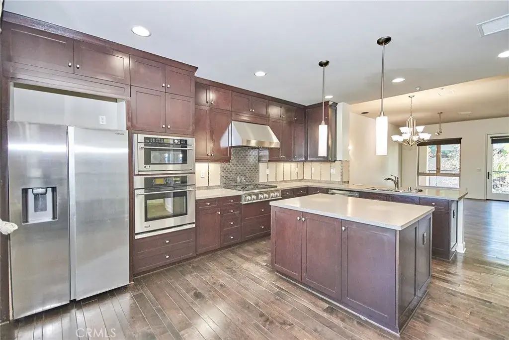 15 Vantis Drive, Aliso Viejo