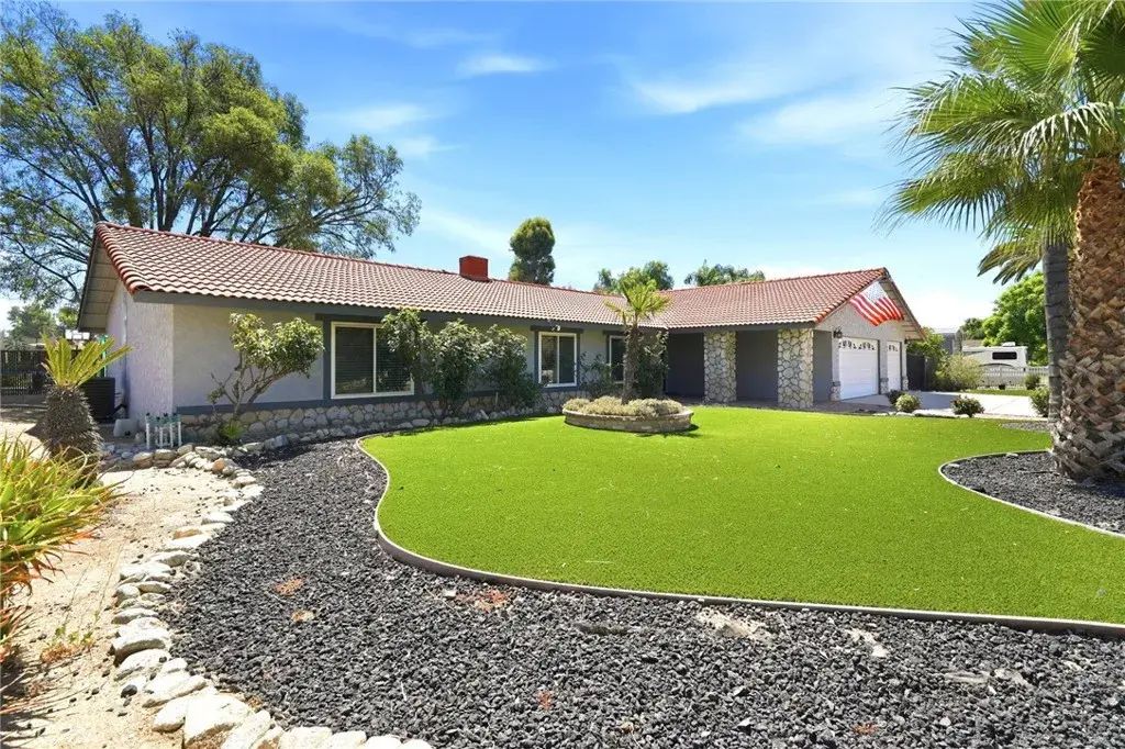 14334 Anthony Place, Moreno Valley