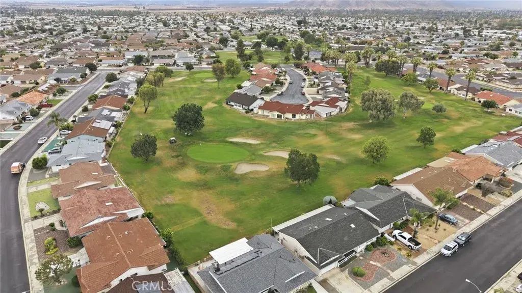 1180 Amberwood, Hemet