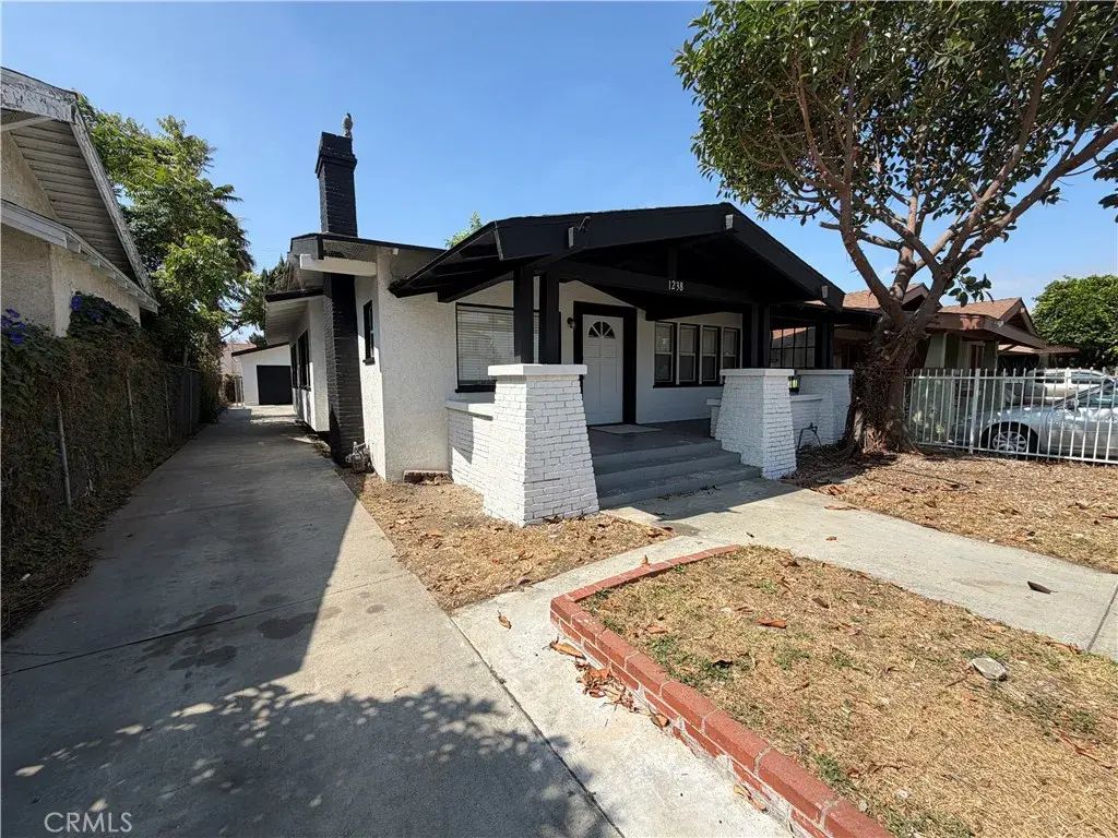 1238 W 55th, Los Angeles