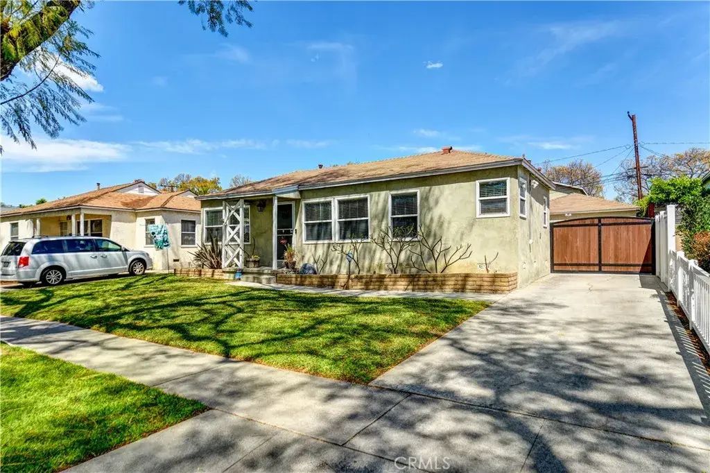14441 La Forge, Whittier