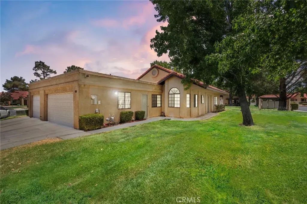 11671 Maple Street, Apple Valley