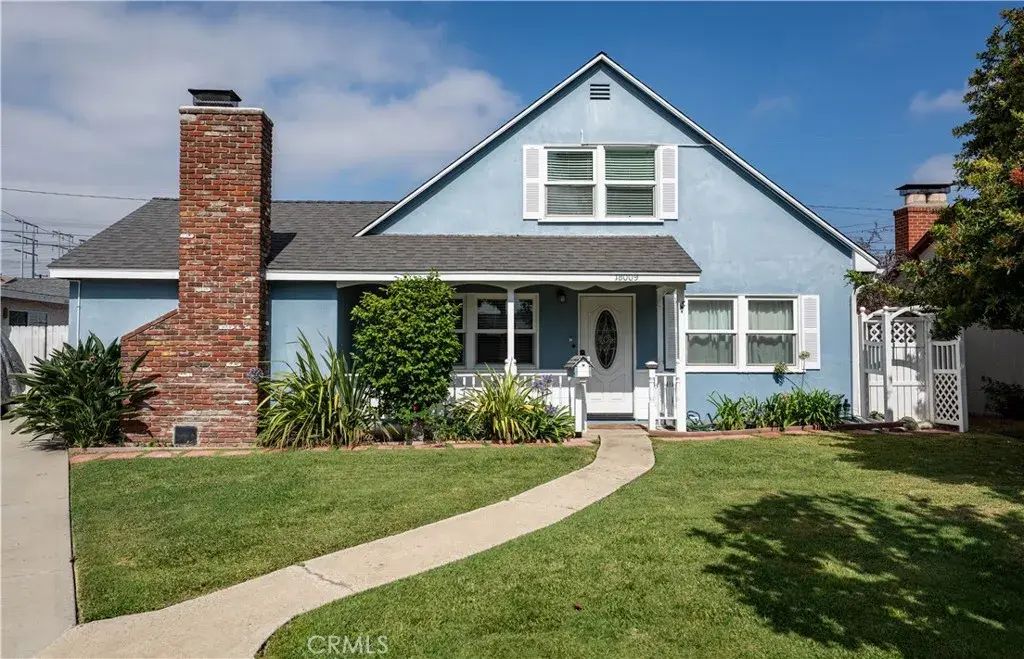 18009 Faysmith, Torrance
