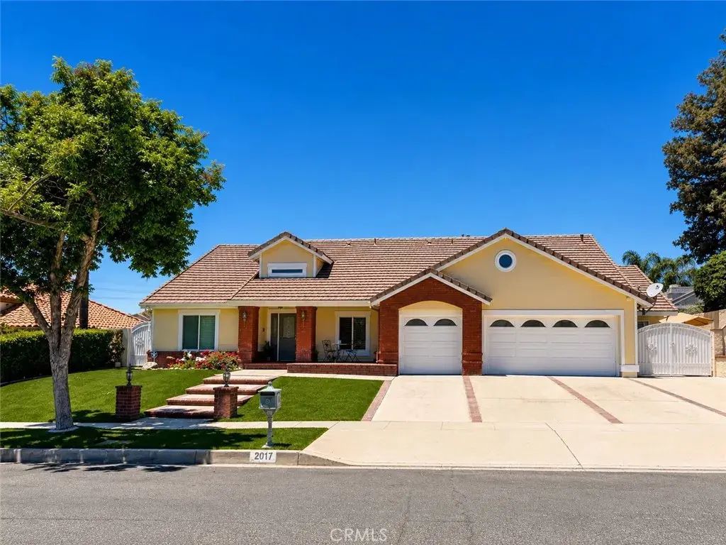2017 Windemere Way, Upland