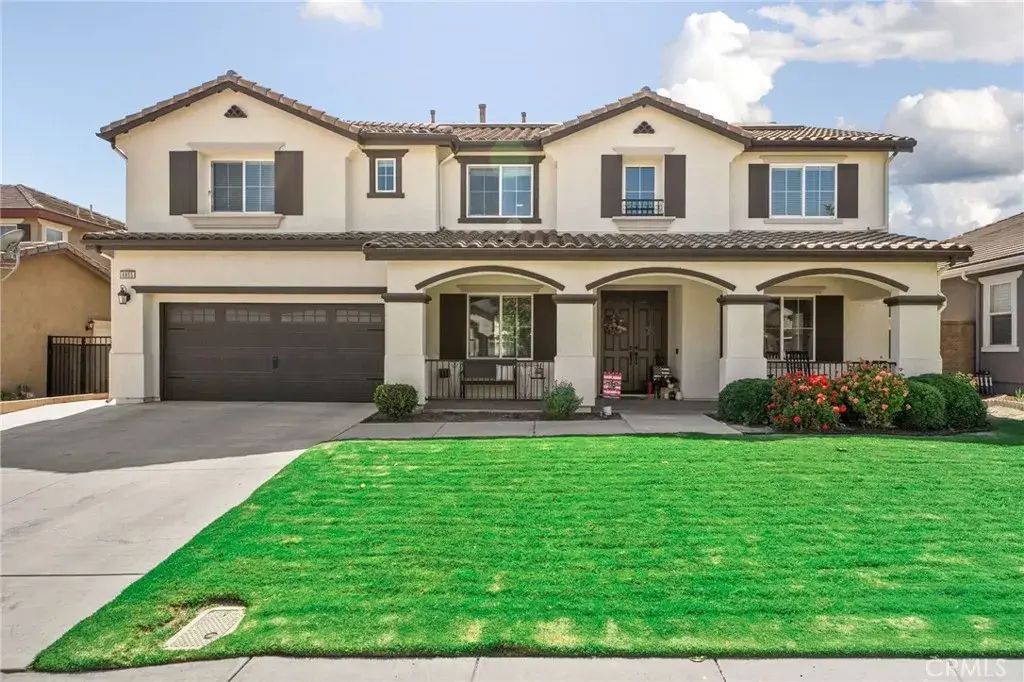 6855 Old Peak Lane, Eastvale