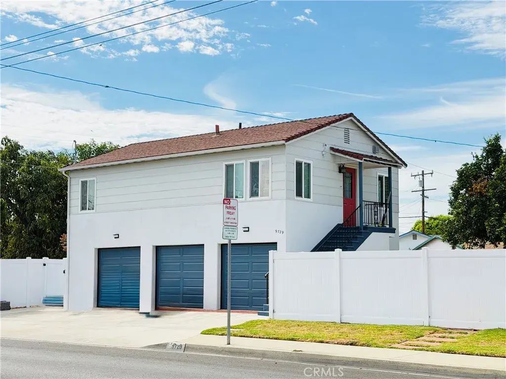 9729 W Live Oak Avenue, Temple City