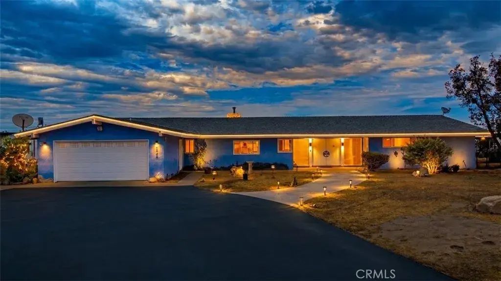 31611 157th East, Llano