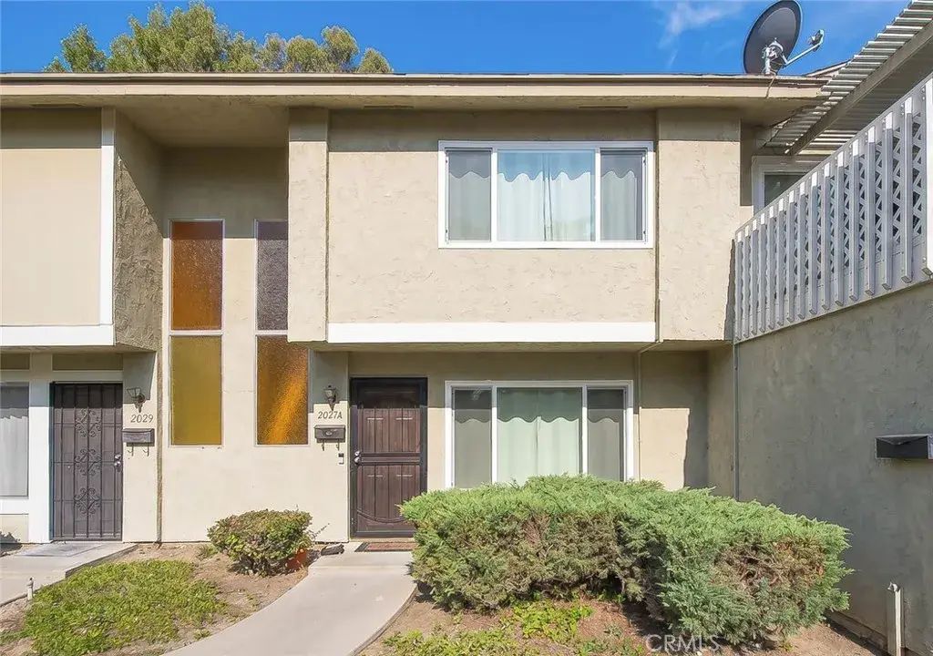 2027 E Aroma A, West Covina