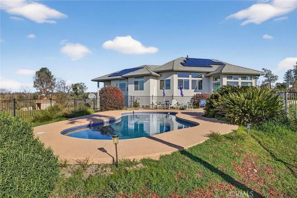 4620 Sandpiper, Paradise