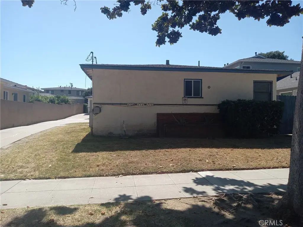 713 S Almansor Street, Alhambra