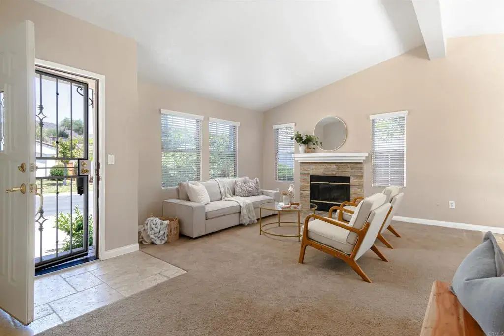 2218 Galvani Lane, Vista
