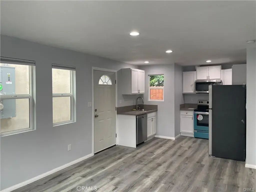 4971 Topanga Canyon Boulevard, Woodland Hills