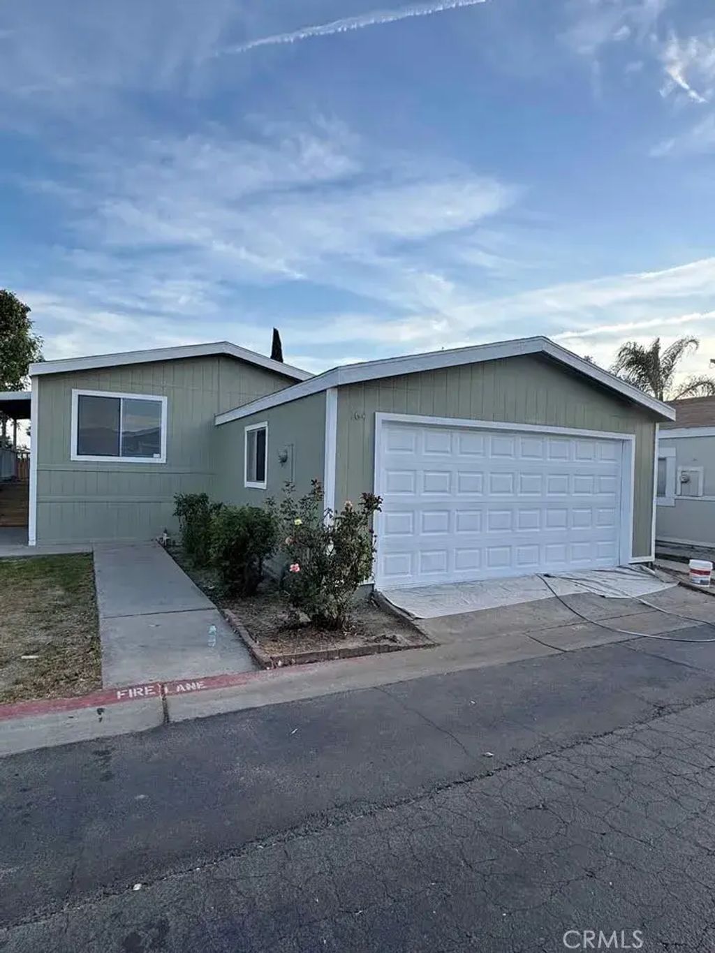 80 E Dawes 164, Perris