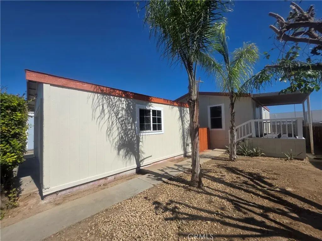 80 E Dawes 3, Perris
