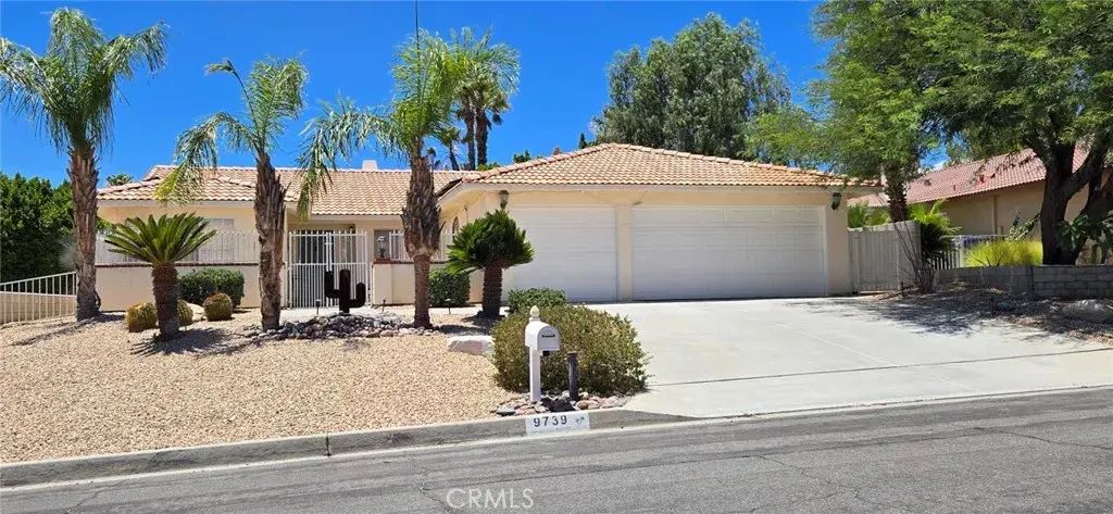 9739 Warwick, Desert Hot Springs
