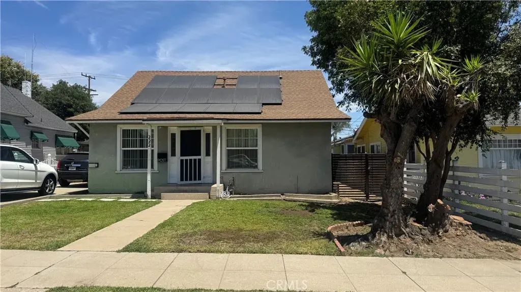 222 S 1st, Upland