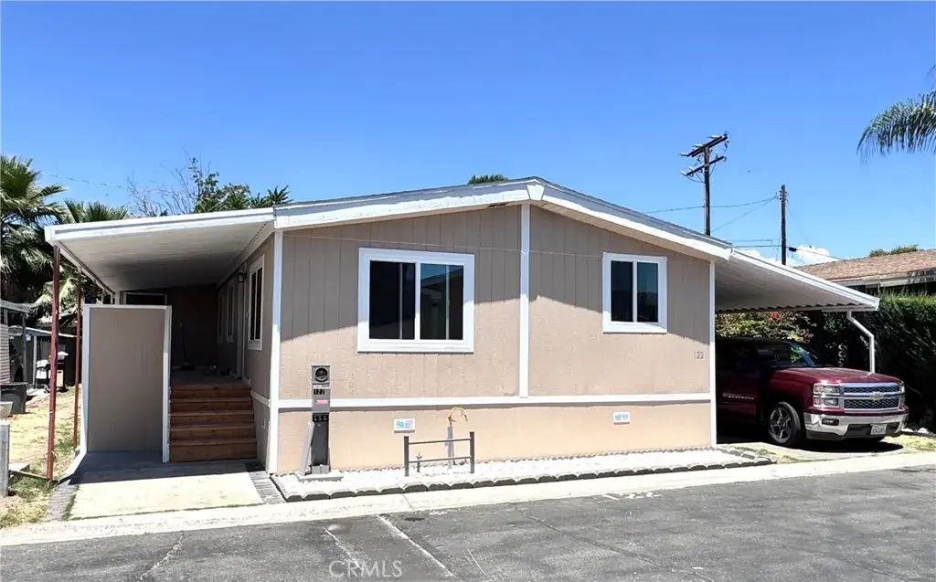 18540 Soledad Canyon 122, Canyon Country