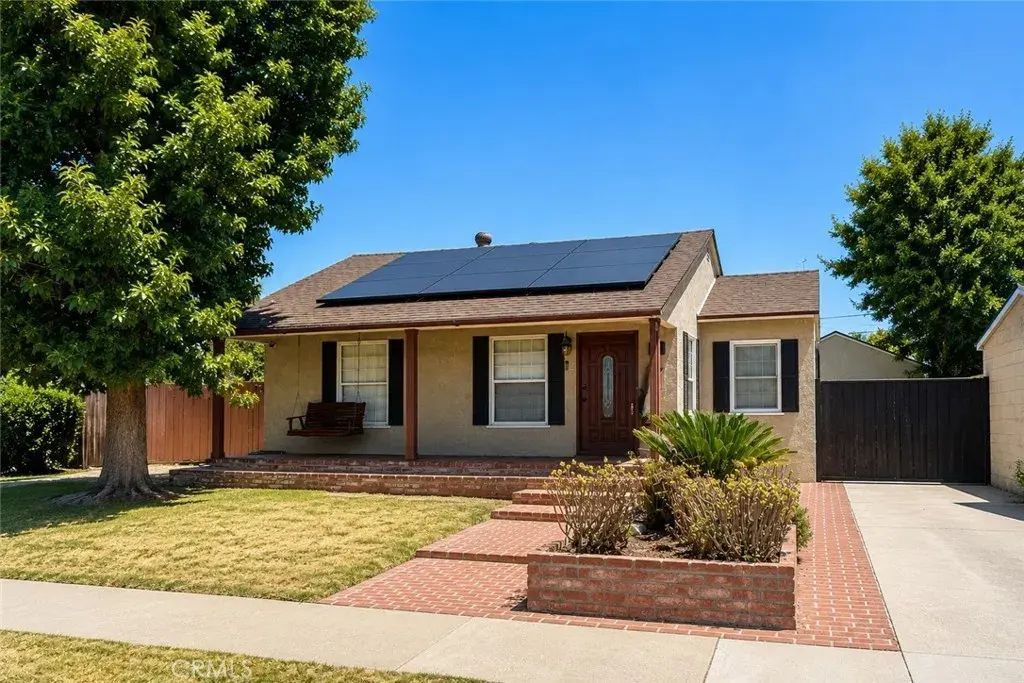 2330 Saint Joseph Avenue, Long Beach