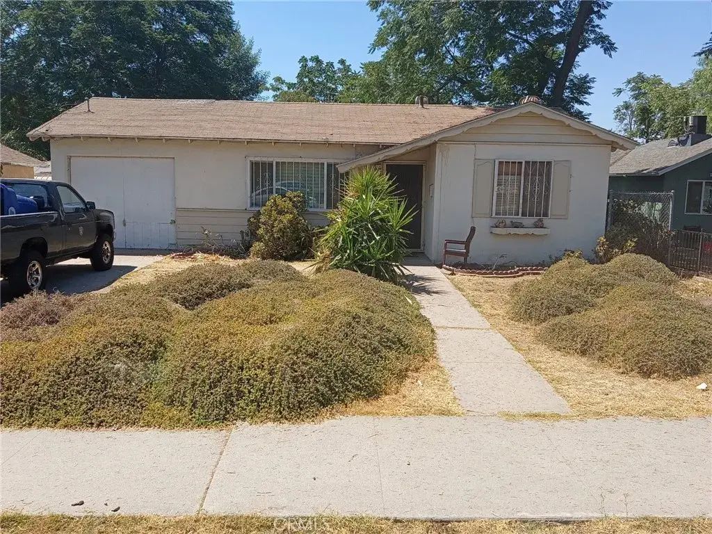 1183 W 19th St, San Bernardino
