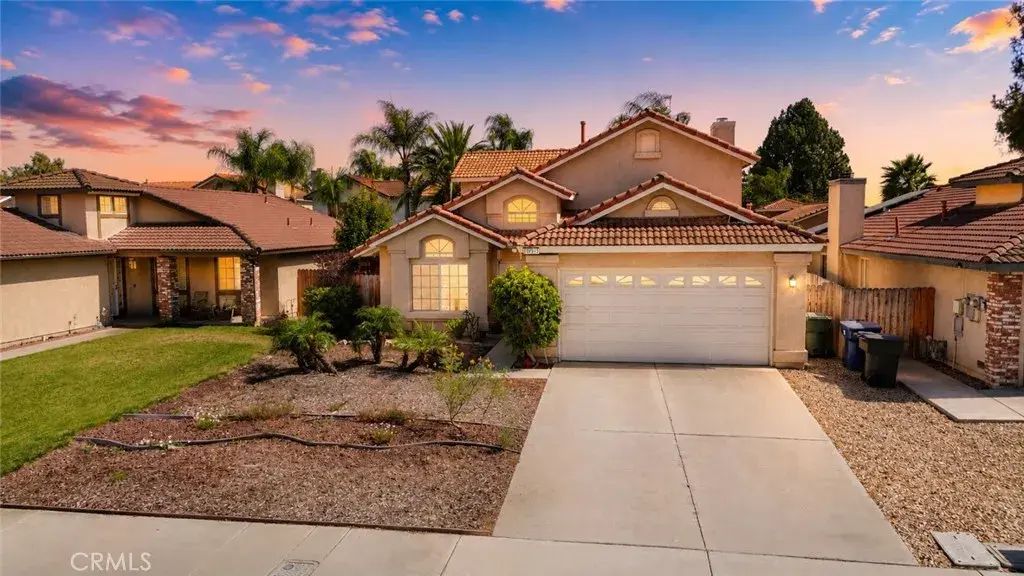 19913 Promenade, Riverside