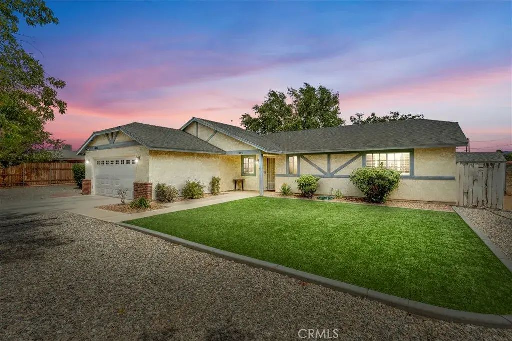 14285 Kiowa Road, Apple Valley