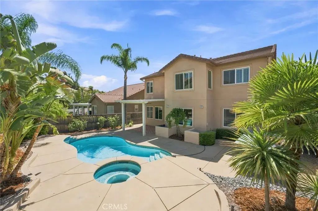 46123 Drymen, Temecula
