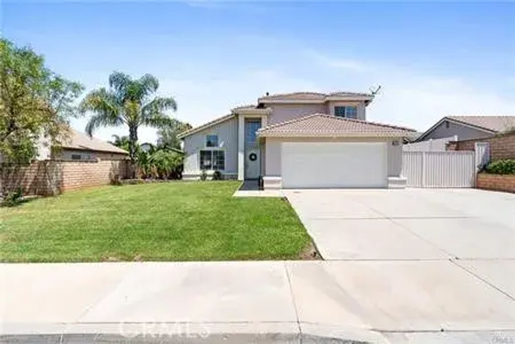422 Tartan Way, Beaumont