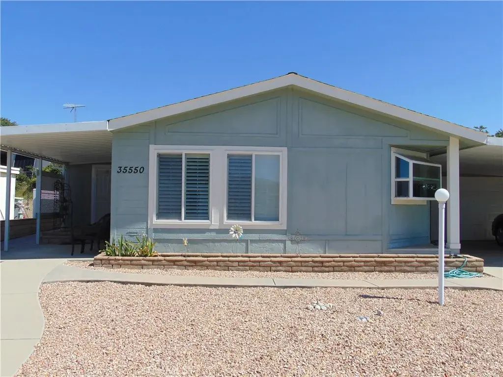 35550 Champagne, Calimesa