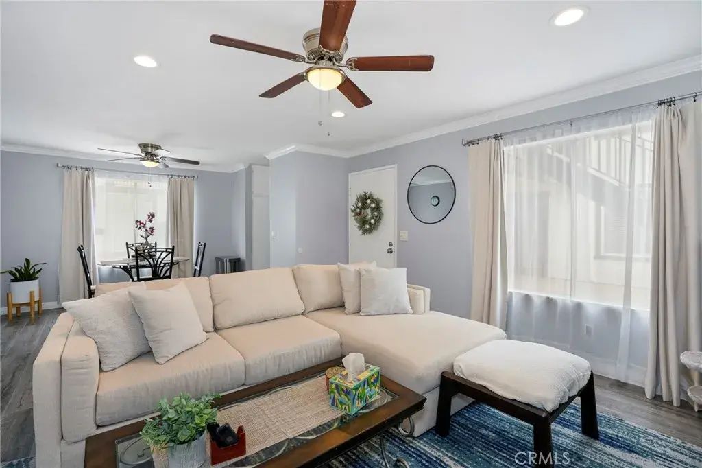 866 Cinnamon Lane 57, Duarte