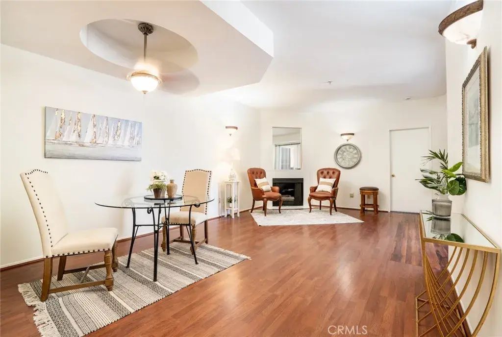 640 W 4th 315, Long Beach