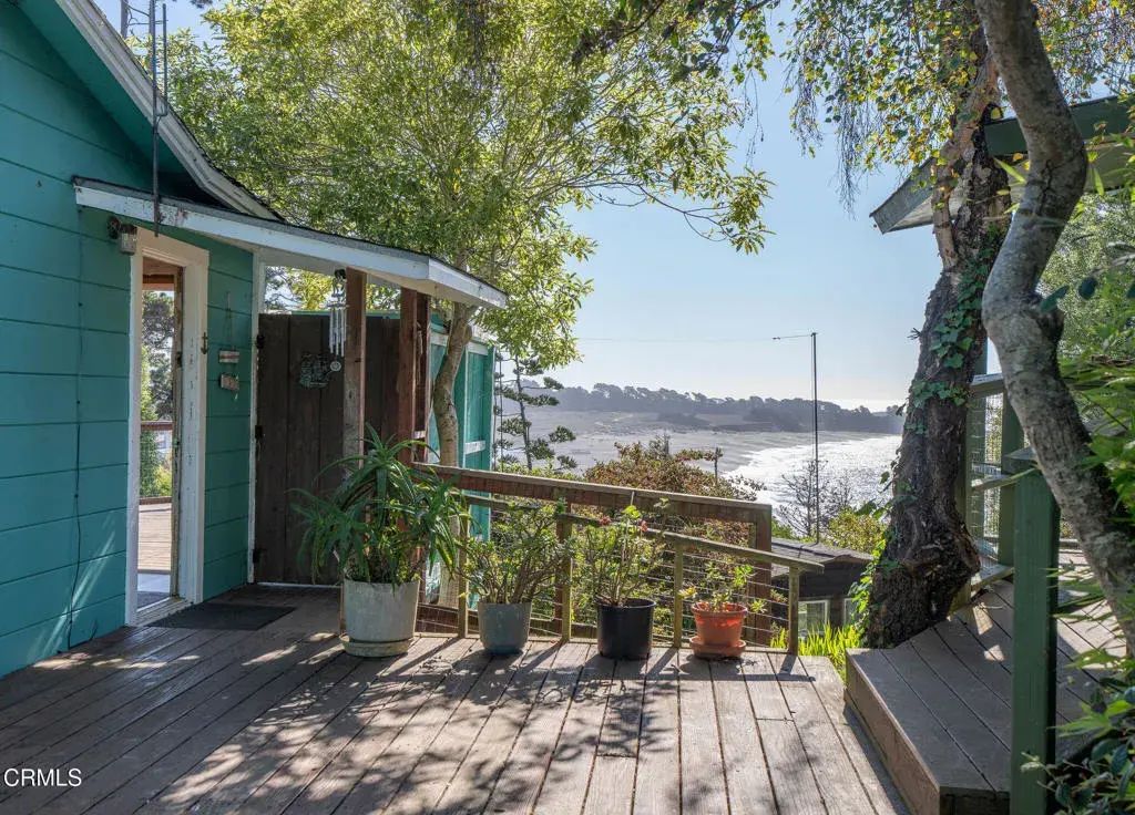 38882 Honey Run Lane, Gualala