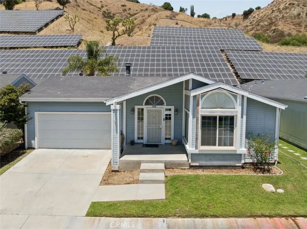 19931 Northcliff, Canyon Country
