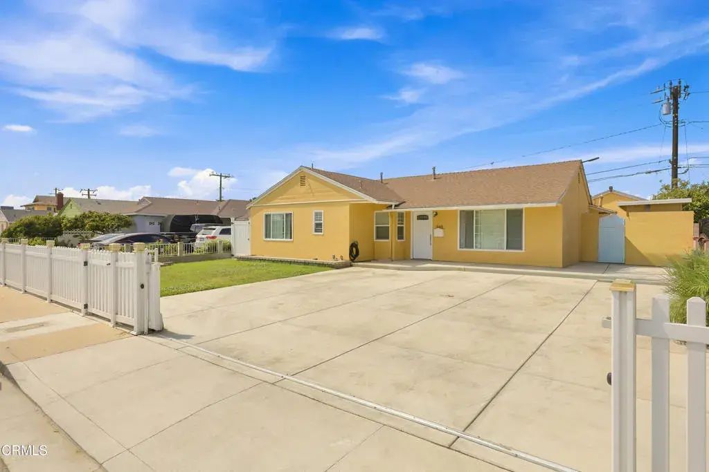 565 E Olive Street, Oxnard
