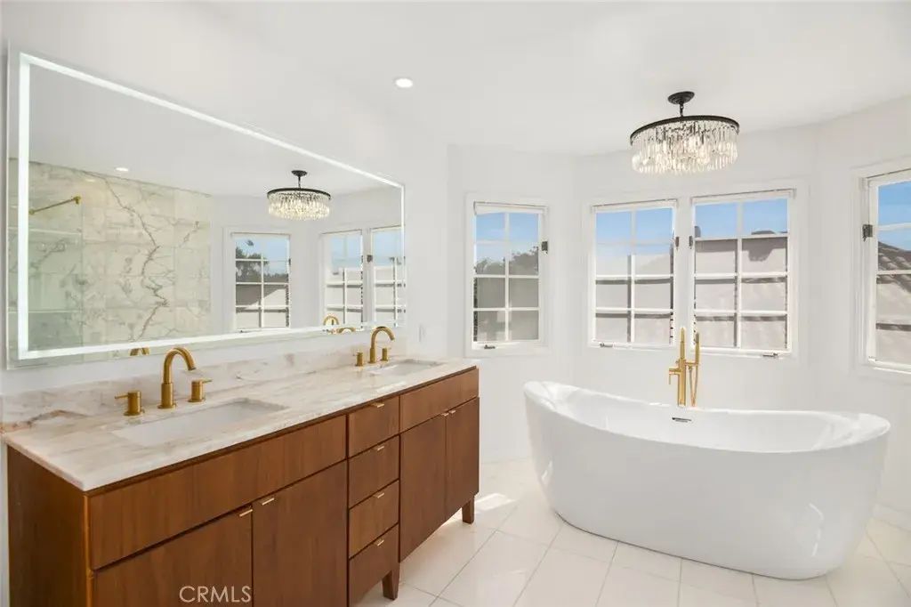 28142 Ambar, Mission Viejo