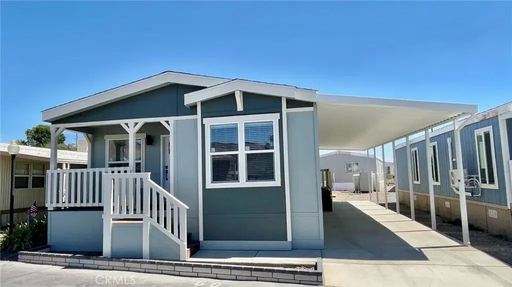 999 S Santa Fe 60, San Jacinto