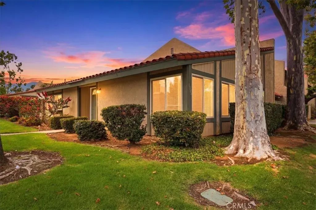 1304 Camelot Drive, Corona