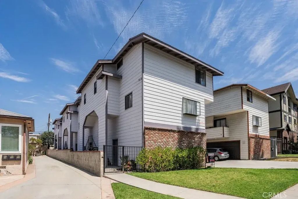 1129 Linden Avenue 1, Glendale