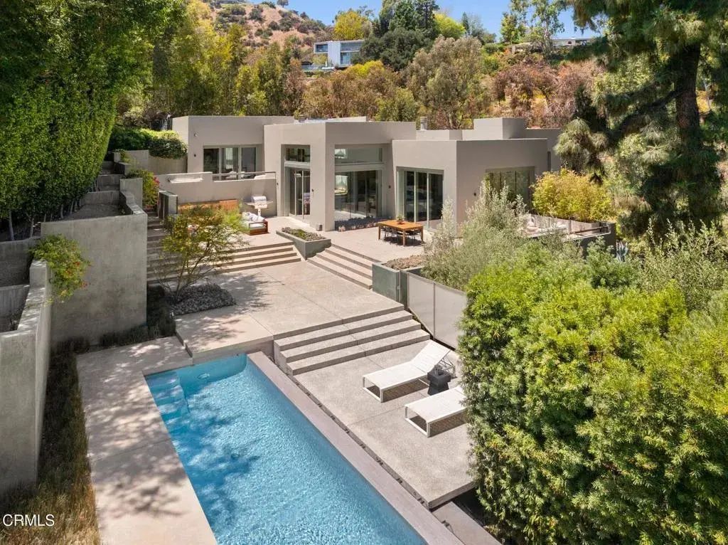 1240 Bennett Drive, Pasadena